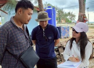 A Survey on Catch Rate and Species Composition of Anchovy Falling Net with Light Luring Fishing in Rayong Province, Thailand